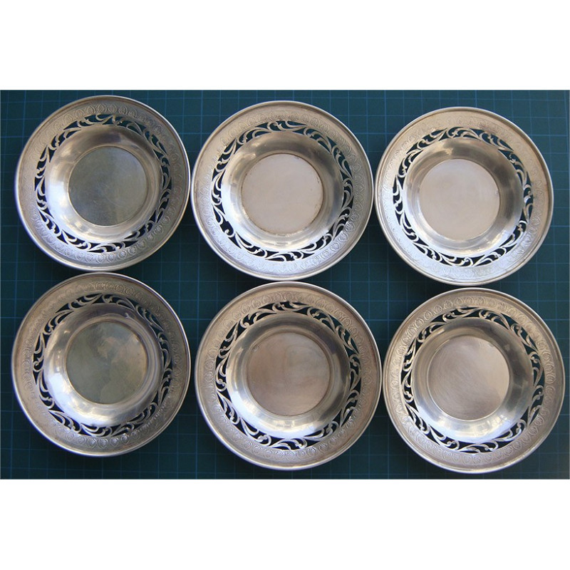 6 ea Tea Saucer_124