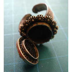 HAND MADE FLIGREE BOX RING_37