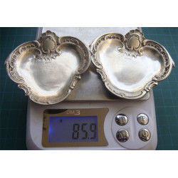 Bir Çift Kül Tablası_18