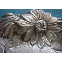 Bir Çift Kül Tablası_19