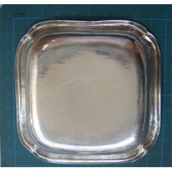 Bir Çift Kül Tablası_23