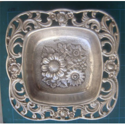 Bir Çift Kül Tablası_29