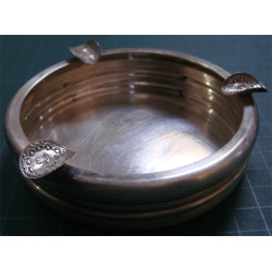 Bir Çift Kül Tablası_34