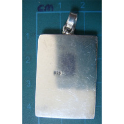 Pendant_633