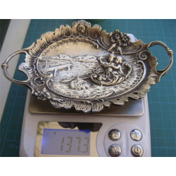 A couple of Ashtray_26