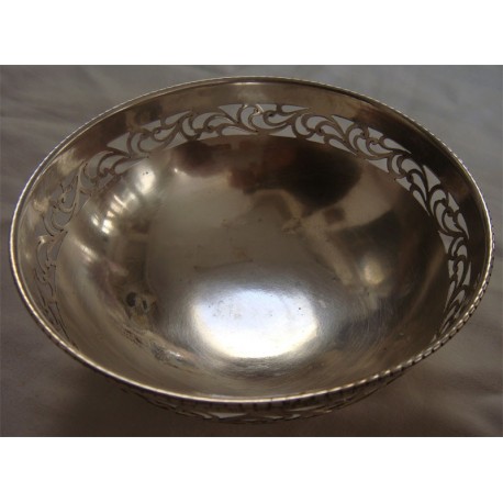 ANTIQUE HAND SAW SILVER BOWL_13
