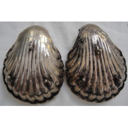 Midye Kabuğu Formunda Bir Çift Kül Tablası_65