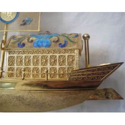 Mineli Gümüş Gemi