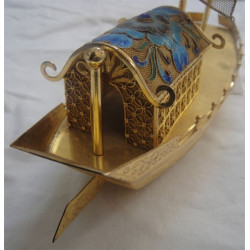 Mineli Gümüş Gemi