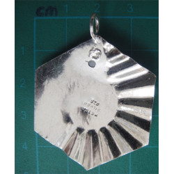 Pendant_714
