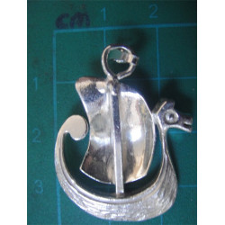 Pendant_789