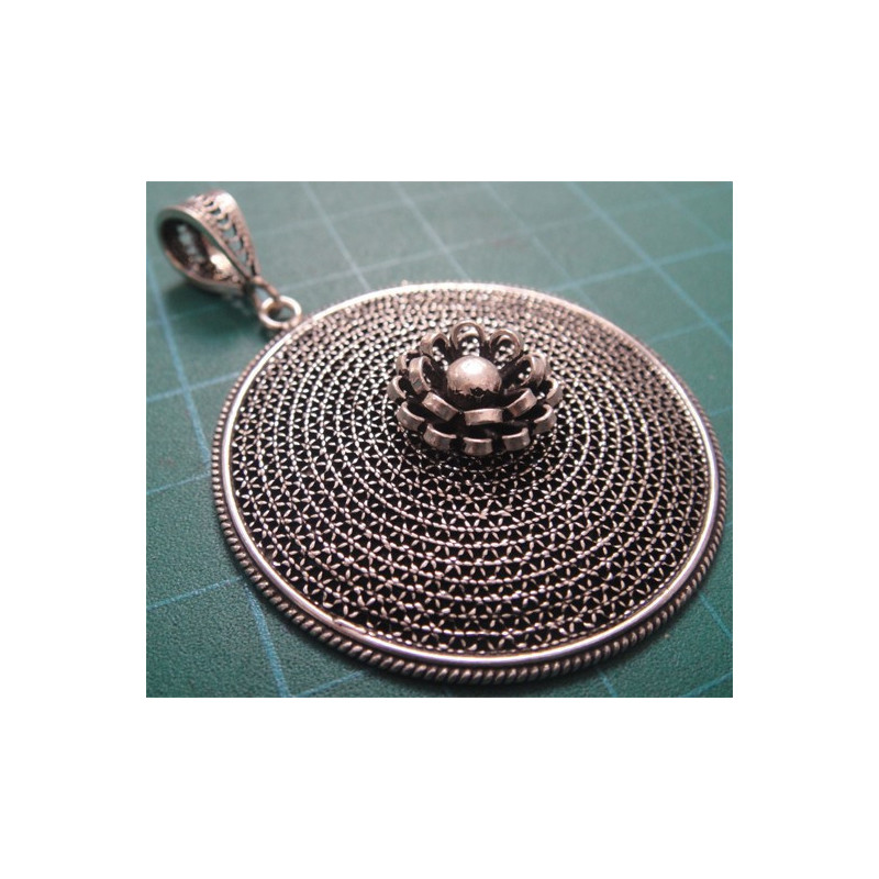 Fligree Pendant_828