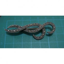 SILVER BROOCH WITH MARCASITE _75