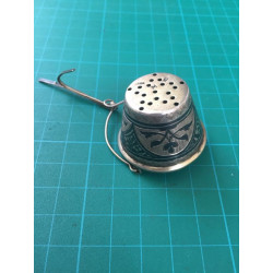 875 K Russian Gild/Niello Tea Strainer_97