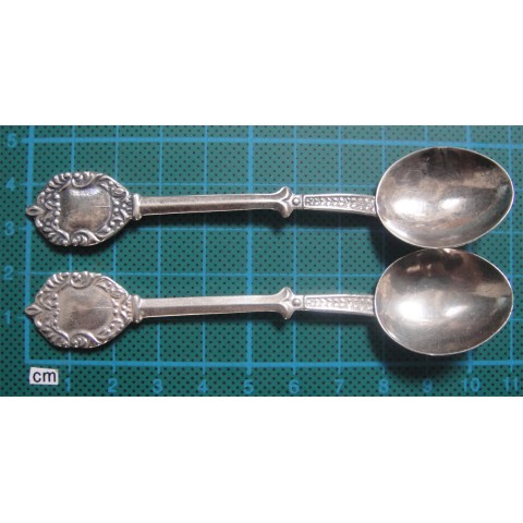 A couple of Tea Spoon_231
