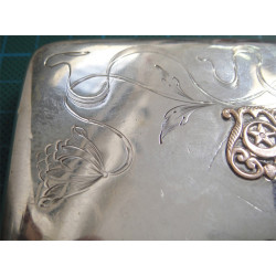 84 Damgalı Rus Sigara Tabakası_35-nail