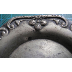 A Couple of Tea Plate_243