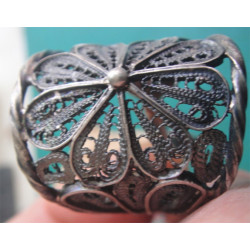 Kutusunda Osmanlı Paralı Şeker Maşası ve 6 adet Çay Kaşığı_246