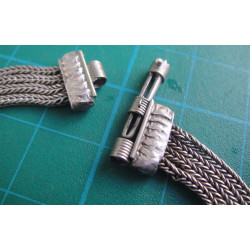 Savatlı Tilki Kuyruk Zincirli Kolye