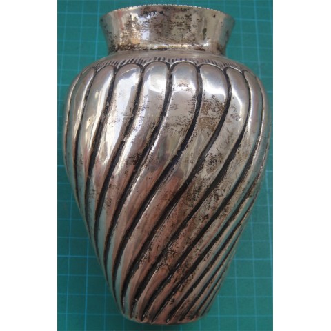 Silver Vase_42