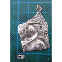 İnsan Yüzü Formunda Gümüş Kolye Ucu_1557