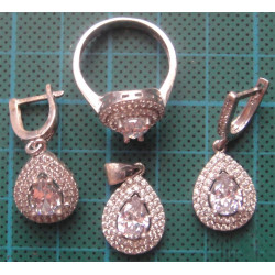 Zirkon Taşlı Gümüş Küpe, Kolye Ucu ve Yüzük Set_354