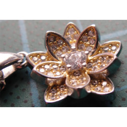 Çiçek Formunda Gümüş Kolye Ucu_1663