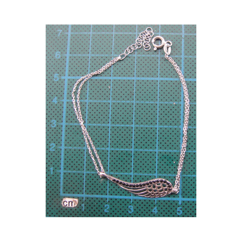 Tek Kanat Formunda Gümüş Bileklik_784