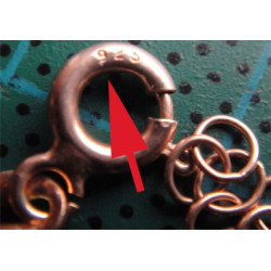 Vav Harfli, Rabia Elli, Anahtarlı ve Yıldızlı Gümüş Bileklik_809