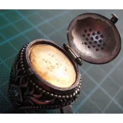 Ottoman style silver locket ring with turquoise stones_1362