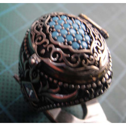 Ottoman style silver locket ring with turquoise stones_1362