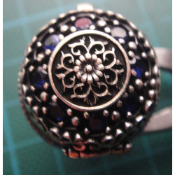 Ottoman style silver locket ring with blue and purple stones and floral medallion_1363