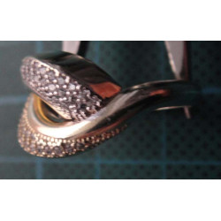 Rose gold crossover ring with zircon stones_1376