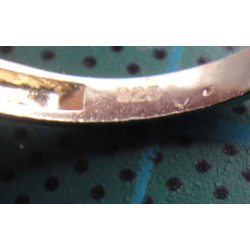 Rose gold crossover ring with zircon stones_1376