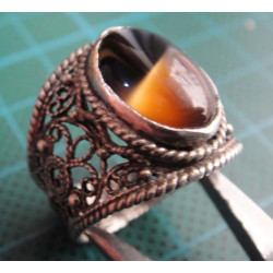 Silver ring with oval tiger eye stone_1391