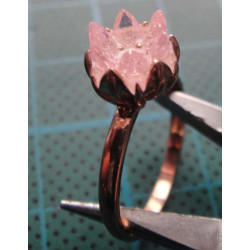 Rose gold colored solitaire silver ring with pink crystal flower stone_1396