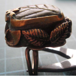 Carved Stone Leaf Motif Silver Ring_1404