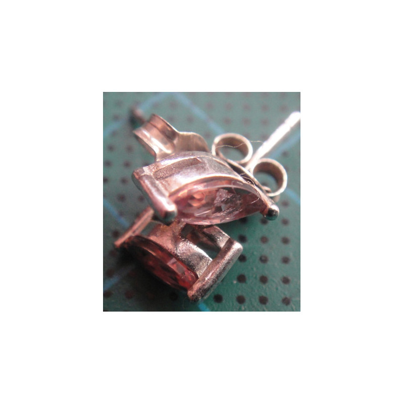 Sultanayt Taşlı Gümüş Çivi Küpe_489