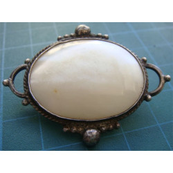 Pearl Brooch_150